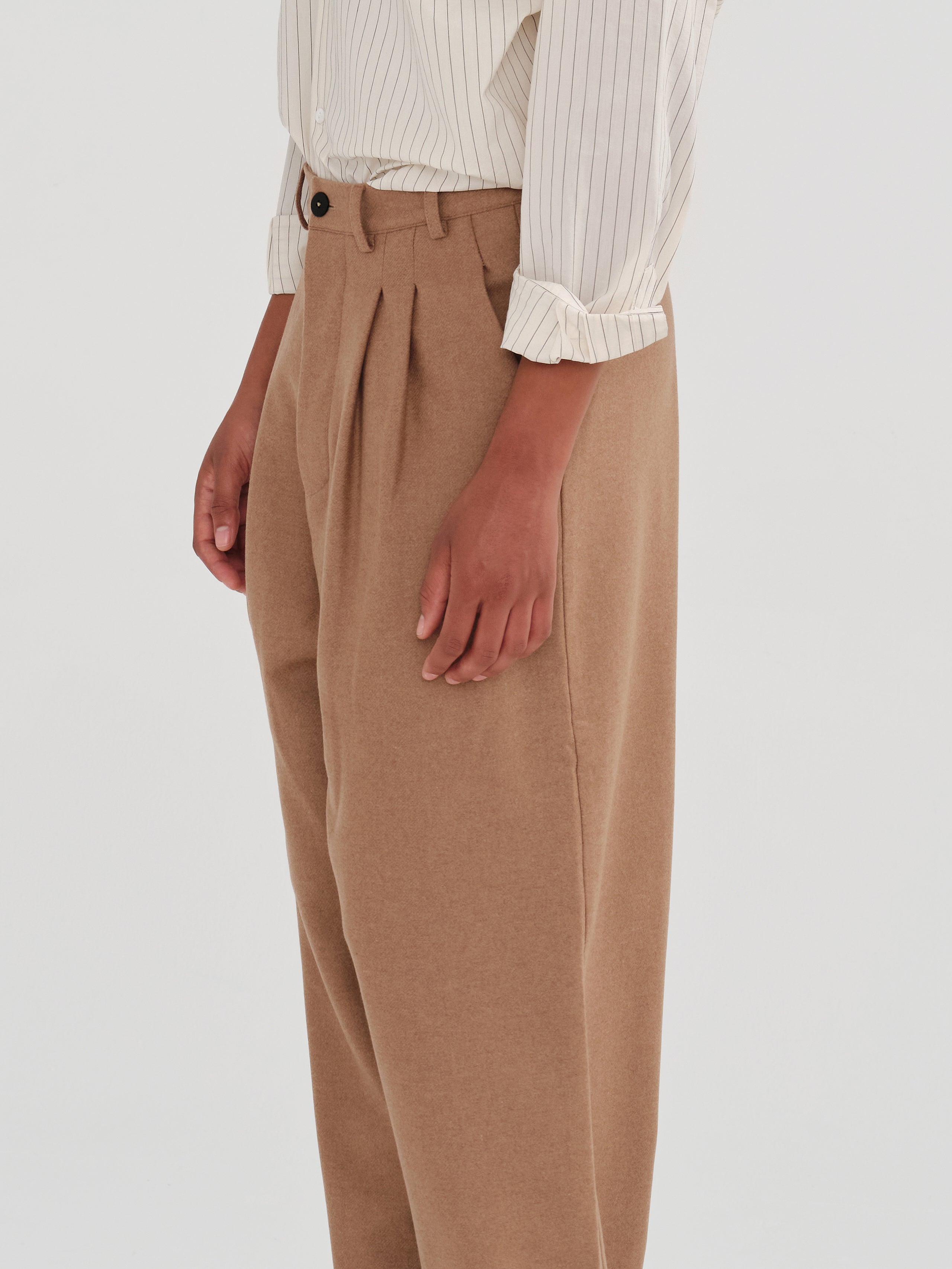 SMOOTH PANTS