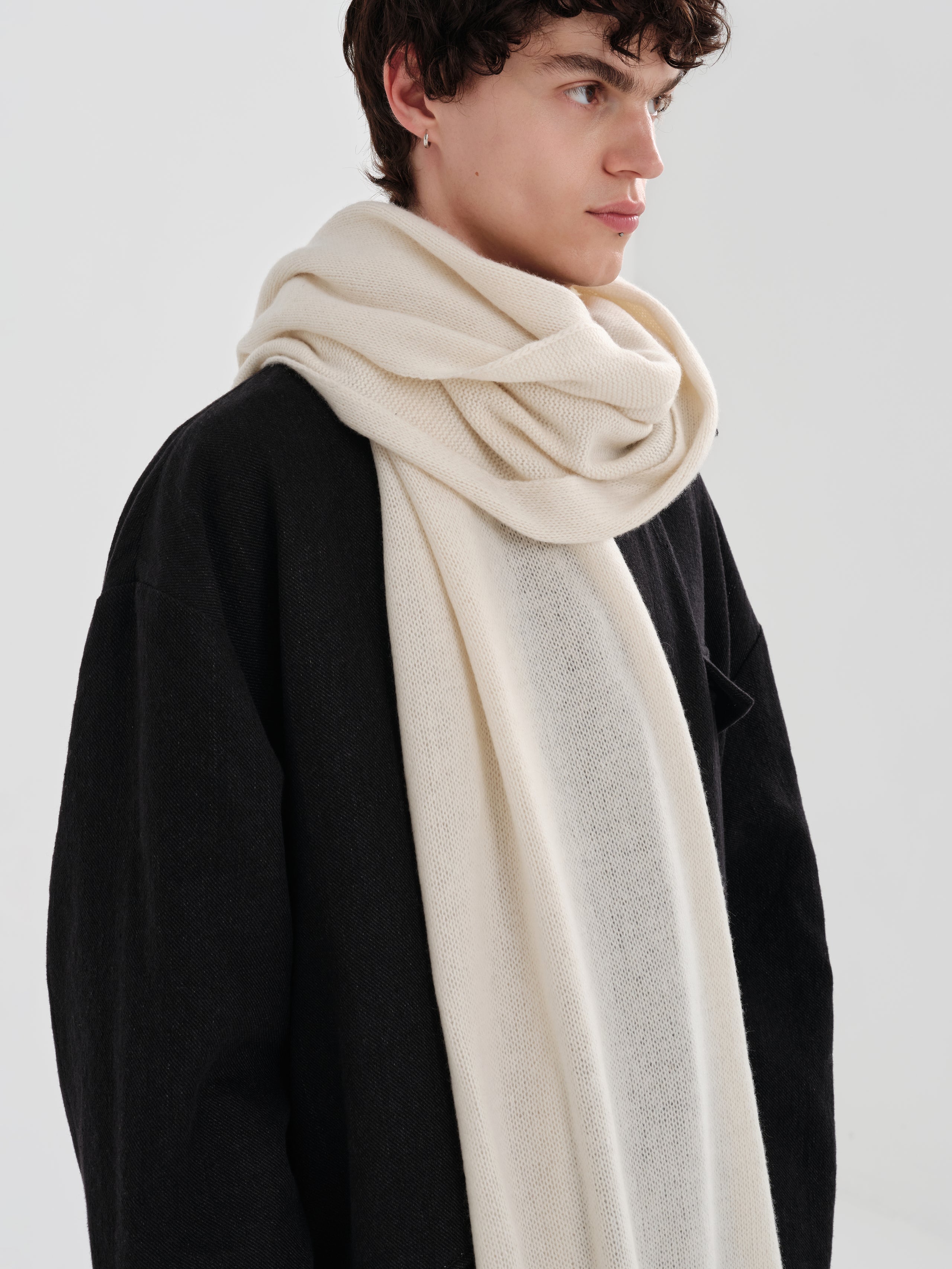 CLOUDY SCARF
